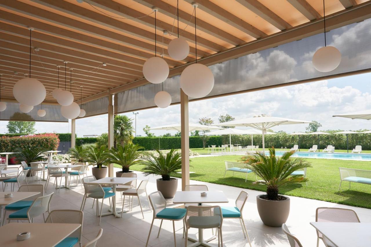 Hotel Omnia Noventa di Piave Dış mekan fotoğraf
